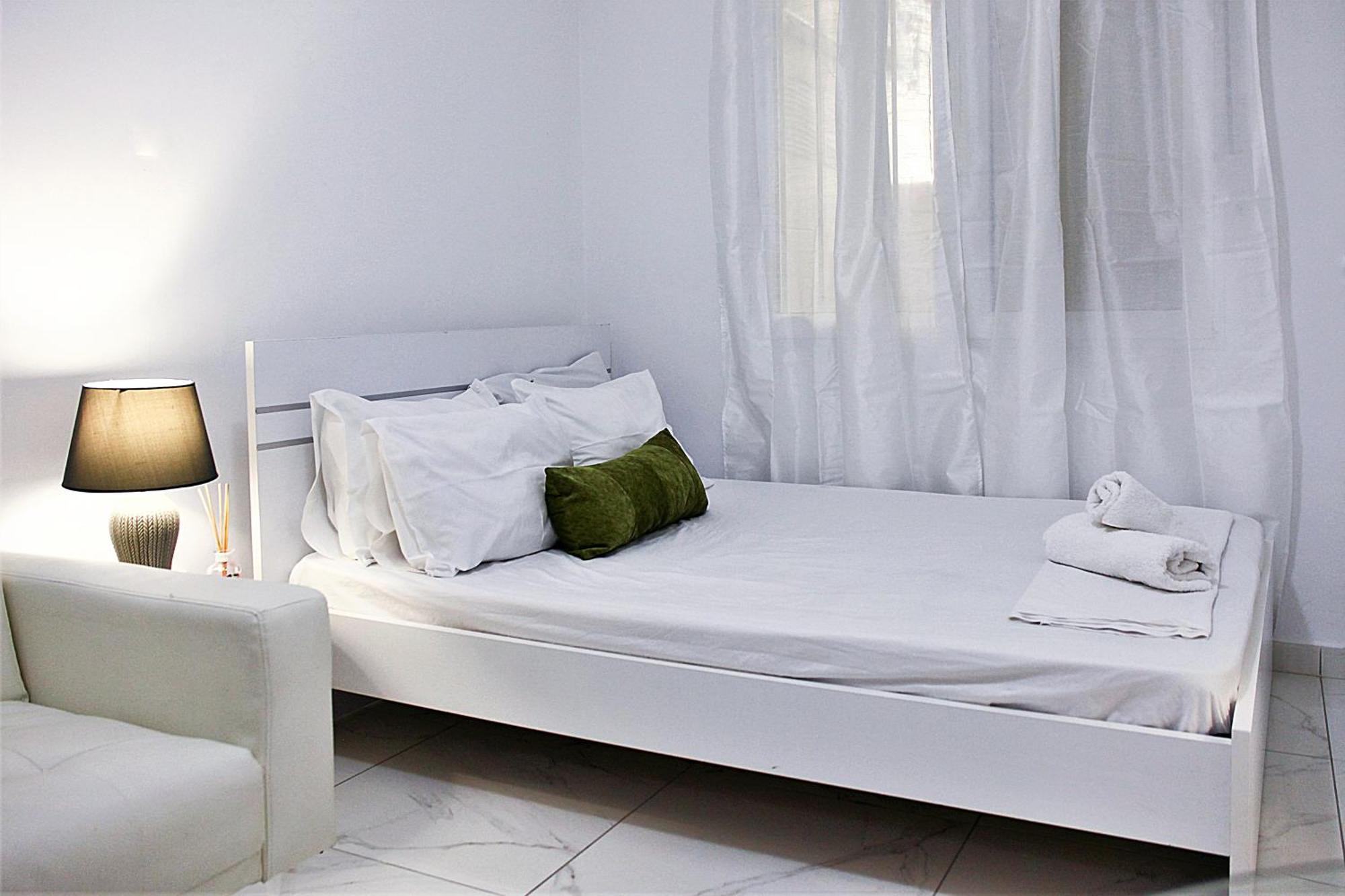 White Apartment/Kolwnaki/100Mbps/Wifi Атина Екстериор снимка